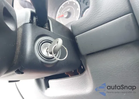 2005 Jeep Liberty Sport z USA, uszkodzony, nr VIN 1J4GL48K95W501910